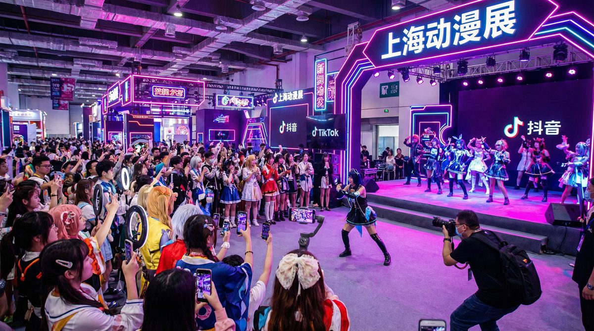 人妻视频短视频与cosplay视频